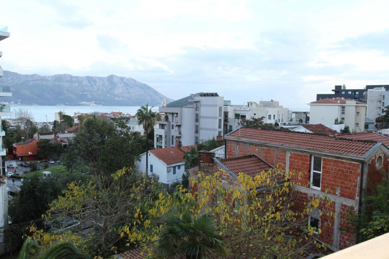 Luxury Apartment Big Blue Budva Ngoại thất bức ảnh