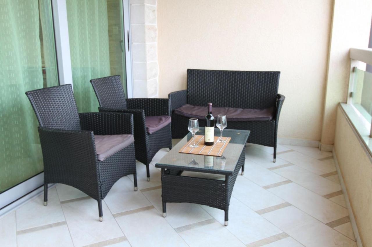 Luxury Apartment Big Blue Budva Ngoại thất bức ảnh