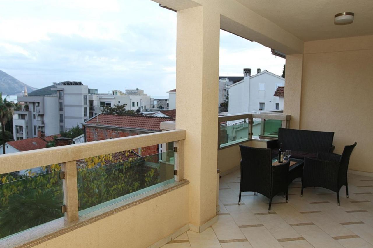 Luxury Apartment Big Blue Budva Ngoại thất bức ảnh